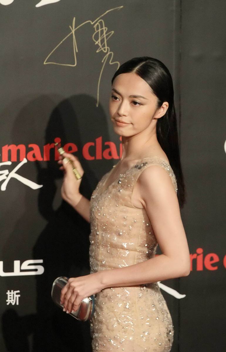 2012年06月29日,北京,"2012嘉人中国风·穿越"国际顶级时装设计大赏举