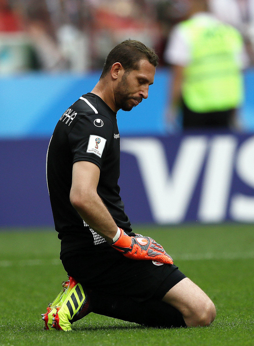 1247邵东市电子商务师初级模拟题二×9抖音直播开通需要达到什么条件。A粉丝过一千B身份验证C开始蓝VD开通商品栏10直播时若想快速增加直播间人流量可以使用直播间工具。A镜头转换B管理C镜像D直播上热门