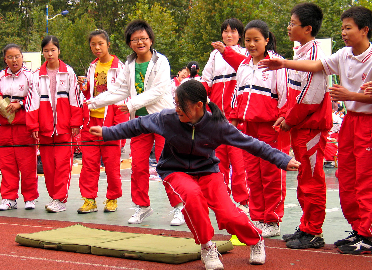 成都大学附属中学：高考上线率领跑成都市示范高中