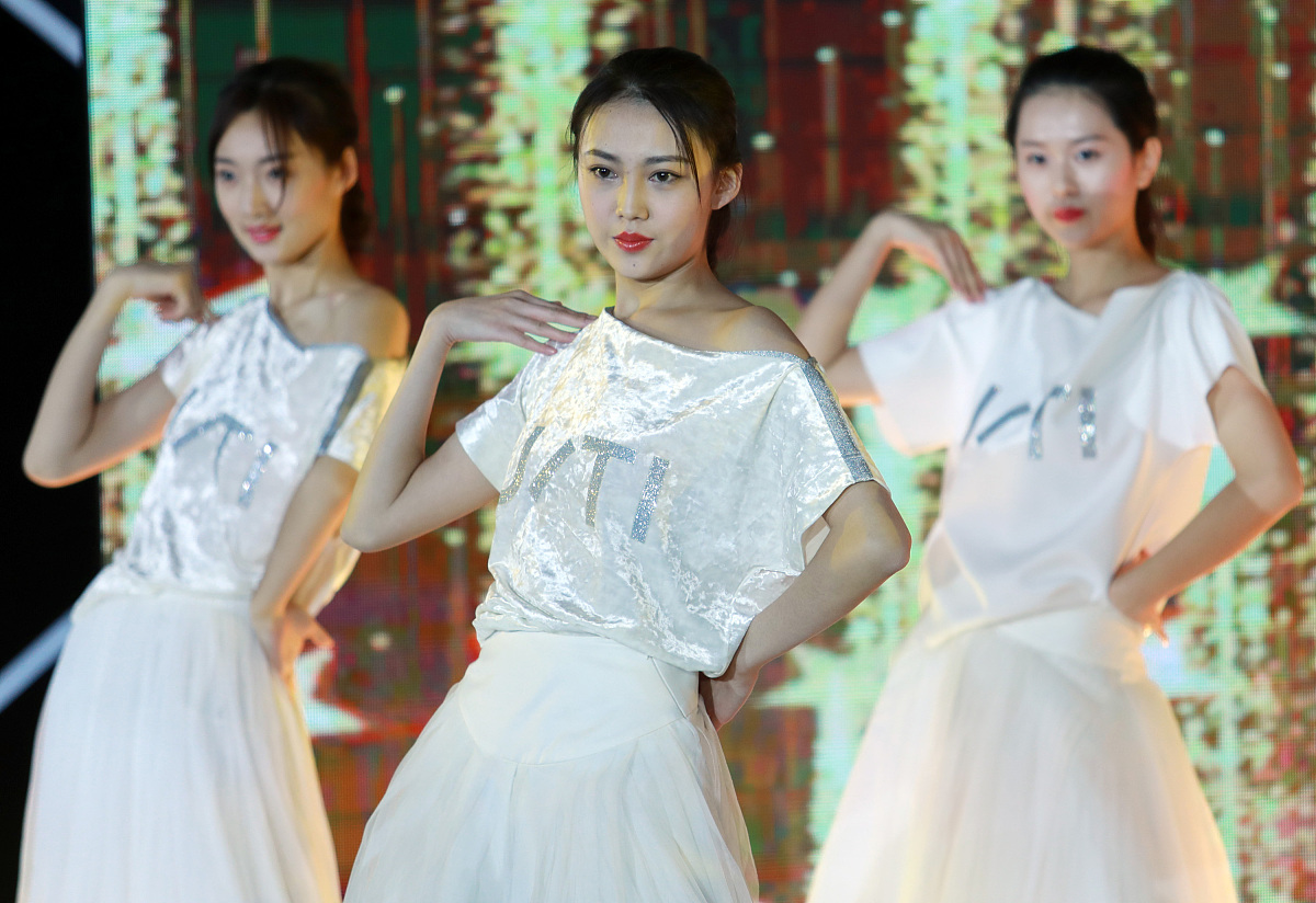 江苏模特艺术学校2023年招生网站是哪个-怎么样