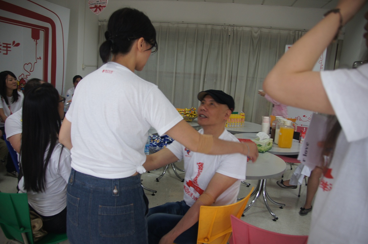体检尴尬：女病人“拒绝”男医生检查胸部，理由绝了！