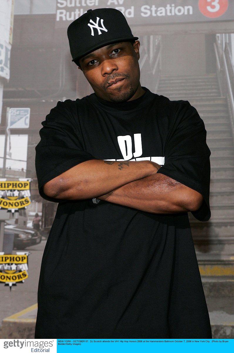new york - october 07:  dj scratch attends the vh1 hip hop honor