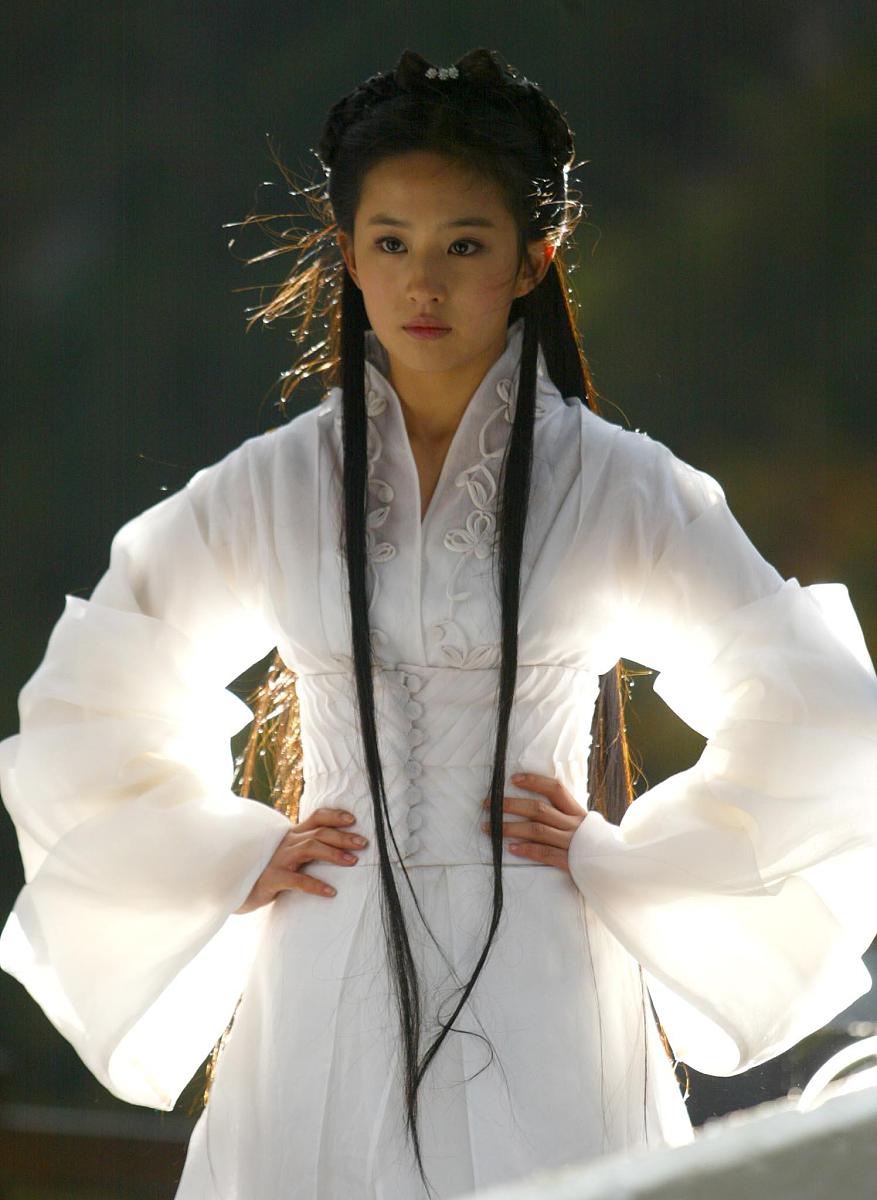 刘亦菲：从王语嫣到小龙女，神仙姐姐的魅力