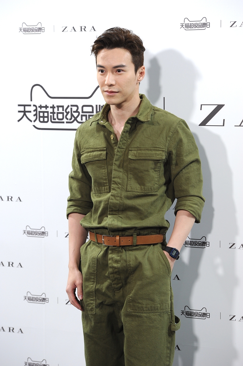 军训诗歌：燃情岁月，铸就辉煌