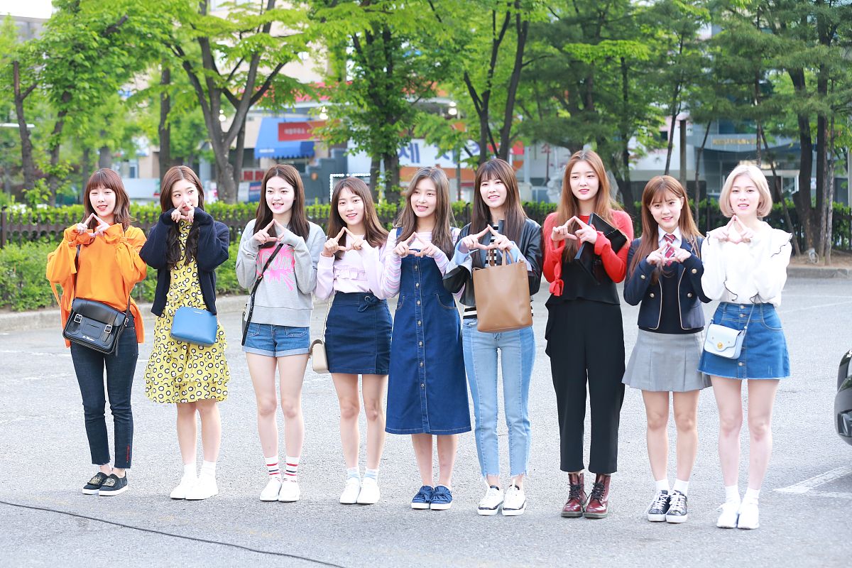 学霸转学北京春风高中，与五位好友组建青春小队，共同成长