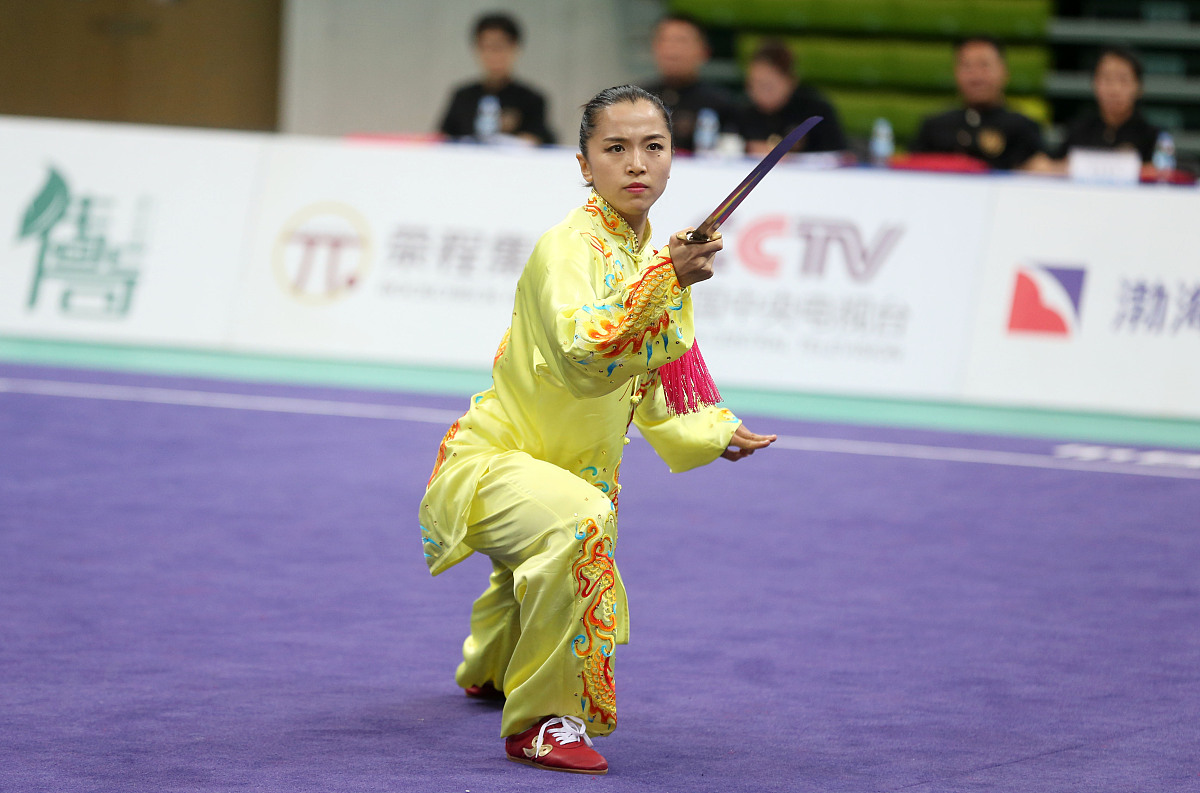 42式太极剑背向口令