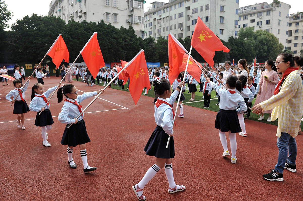 小学一年级班级活动安排表：每月精彩内容