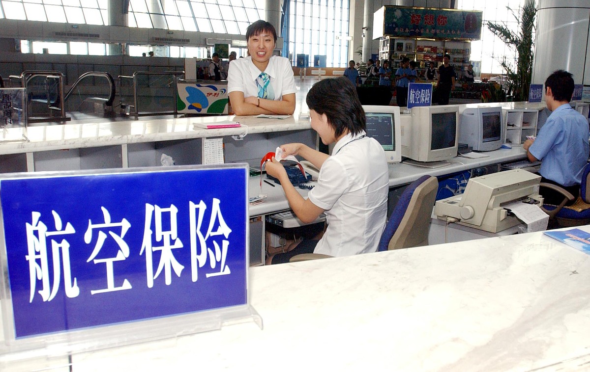 新郑机场资源整合不足，如何充分利用空港经济优势？