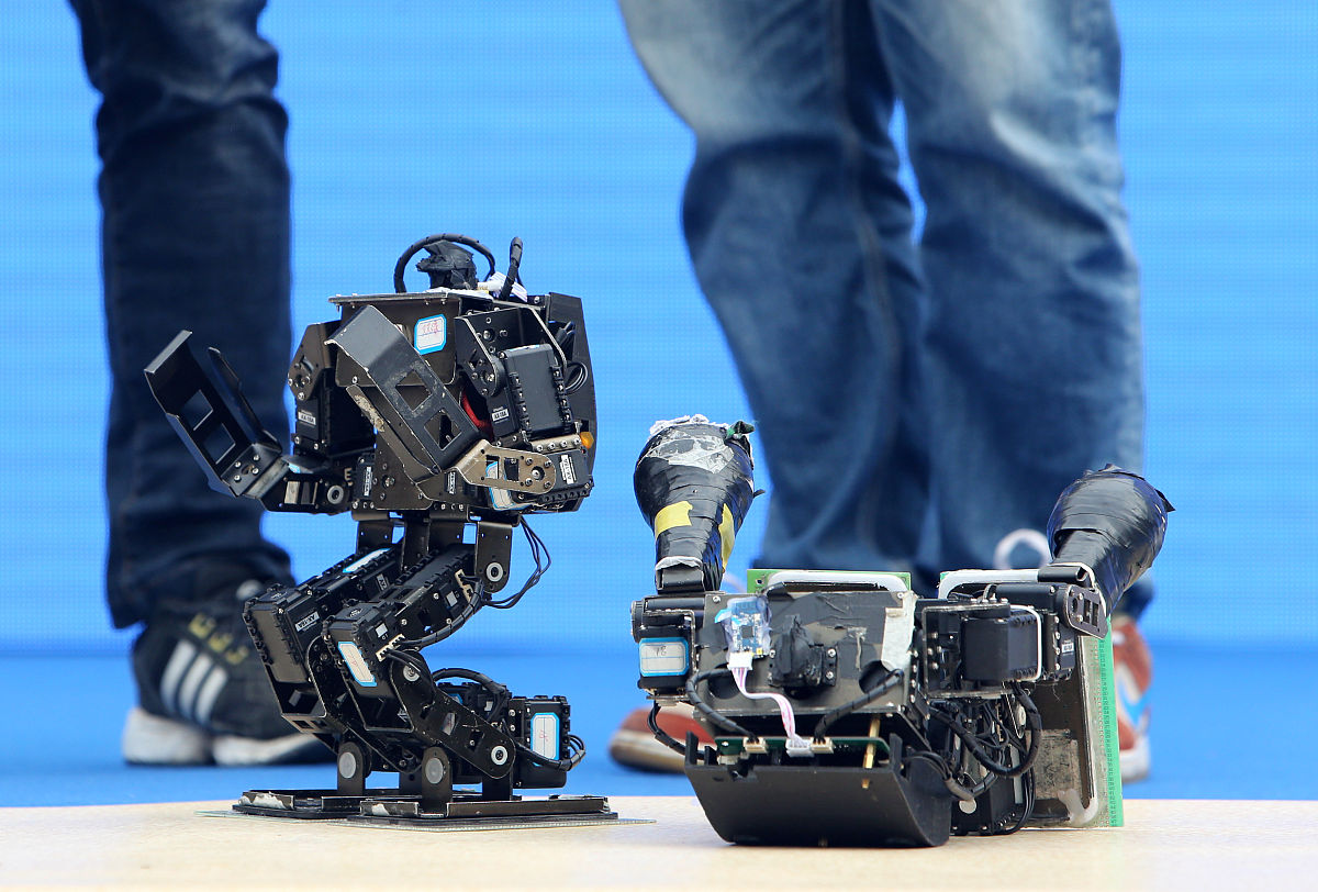 浙江卫校中专要考试进去吗用发