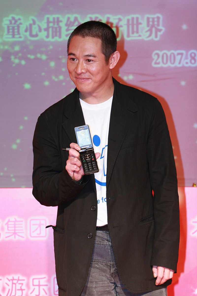 2007年8月31日,北京,李连杰"1基金"慈善拍卖晚会.李连杰+++_+++李连杰