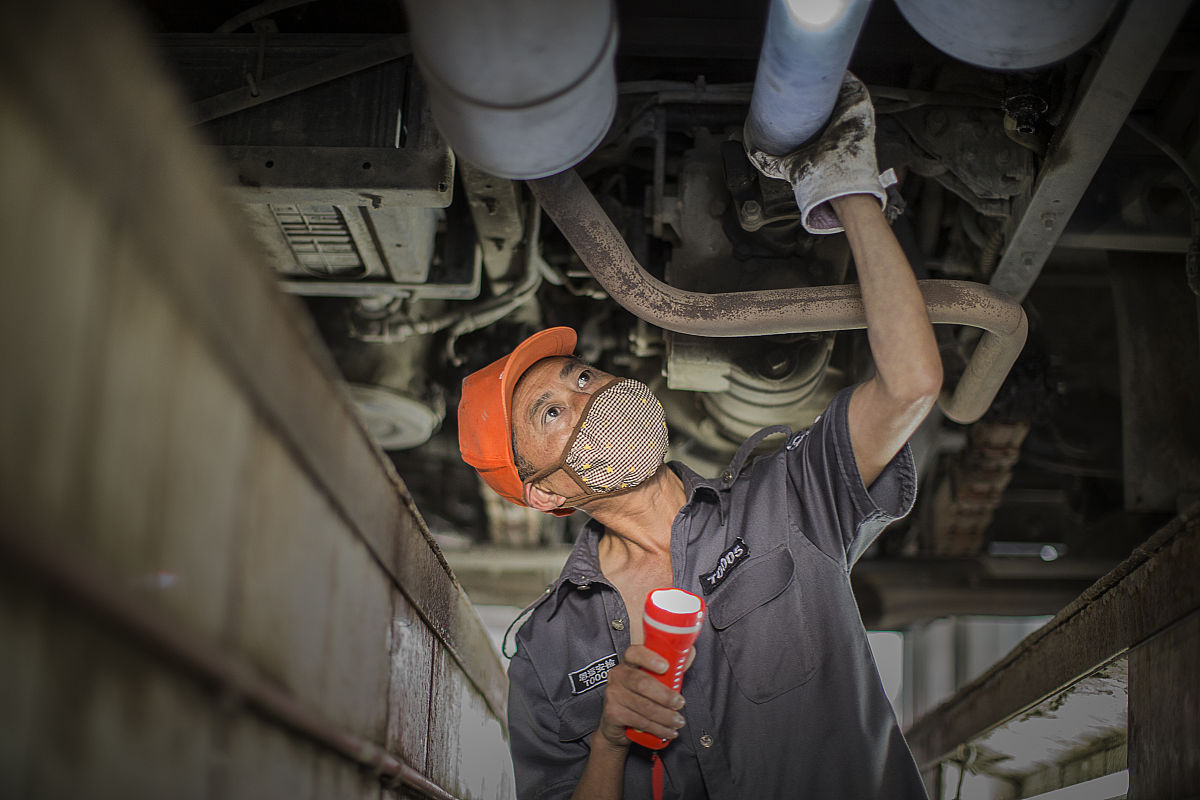 车防跳钢梁变形钢丝绳磨损改造安装质量记录 - [工作地点] - [日期]