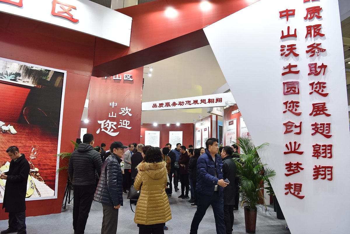 重庆轻轨专业学校：助力学生就业发展