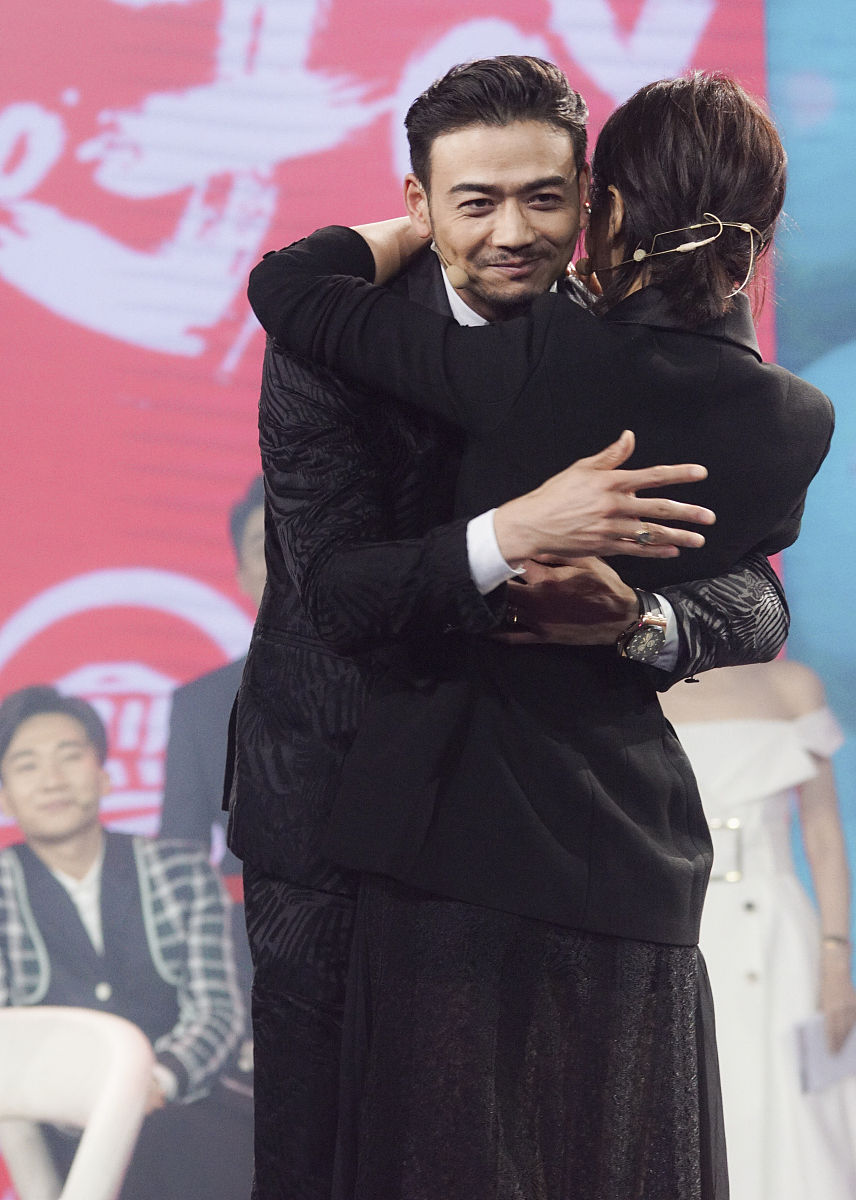 分手获赠房产与分手费，帅气男生曹磊开启新生活