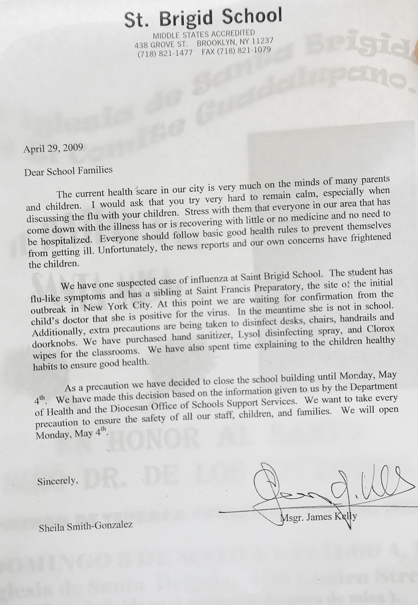 博士申请专家推荐信：XXX先生/女士的外语、专业理论和科研能力评价