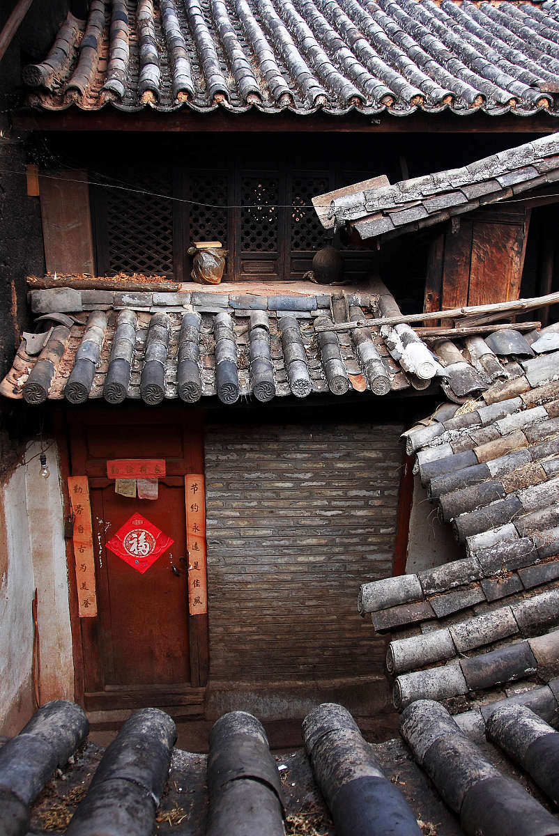 2009年5月,云南大理,千年白族村.***_***当地白族民居,四合一天井格局