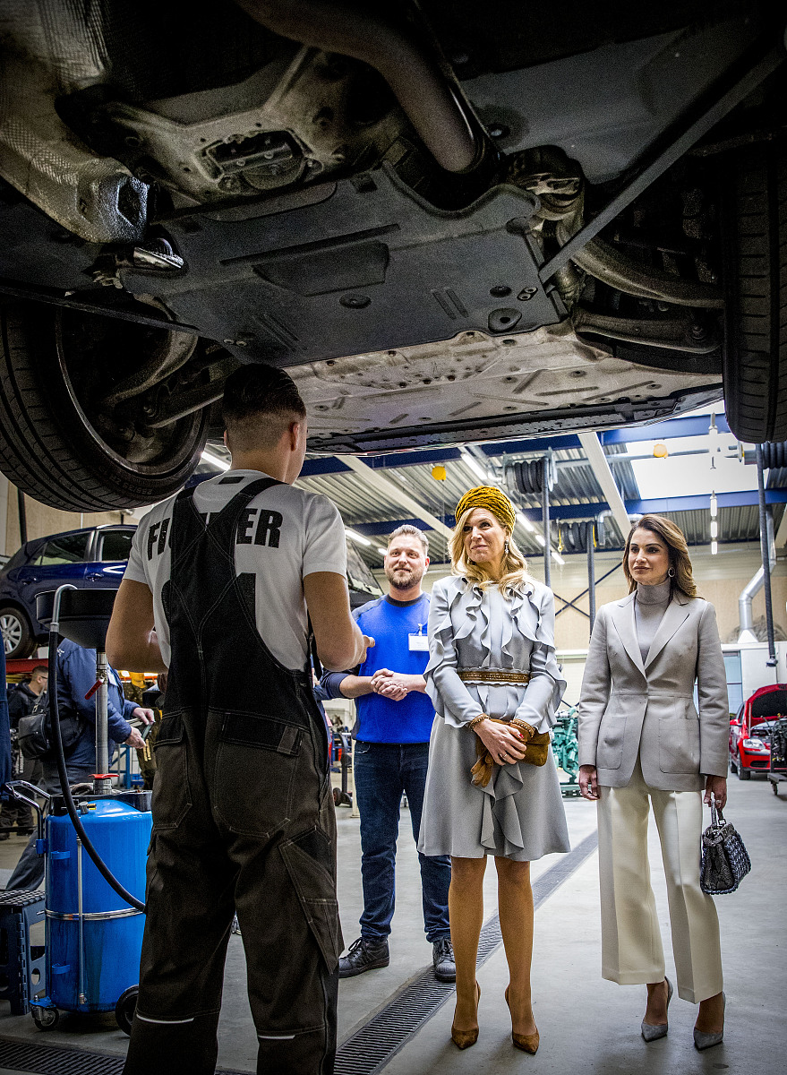 浙江医药技术学校2022年招生联系方式-好不好