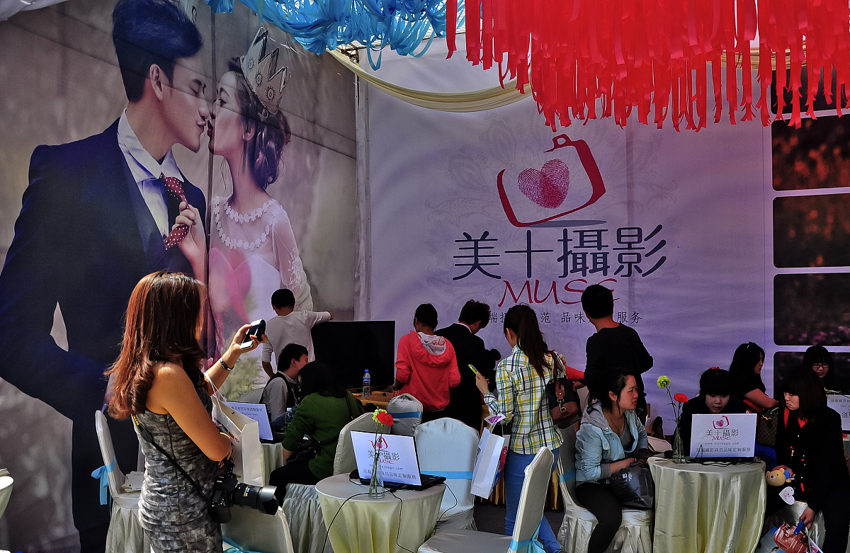 婚纱摄影店必看！如何利用'感送会员'小程序实现线上引流，线下成交？
