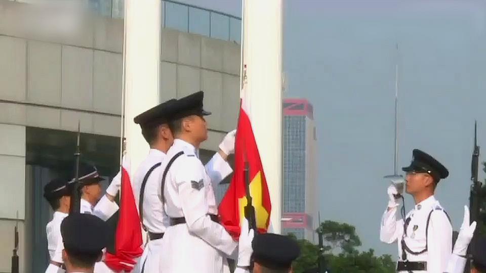 [图]香港政府举行升旗仪式及庆祝酒会 庆祝中华人民共和国成立70周年