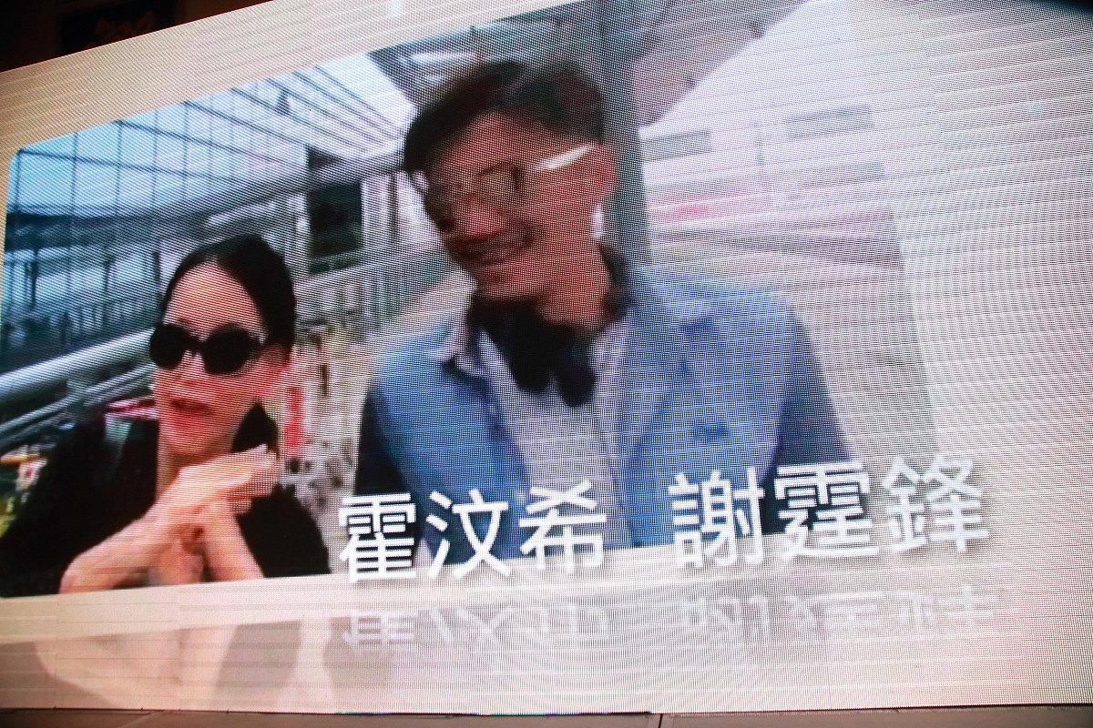 姐弟坠亡案二审延期：母亲的复仇与公众的反思