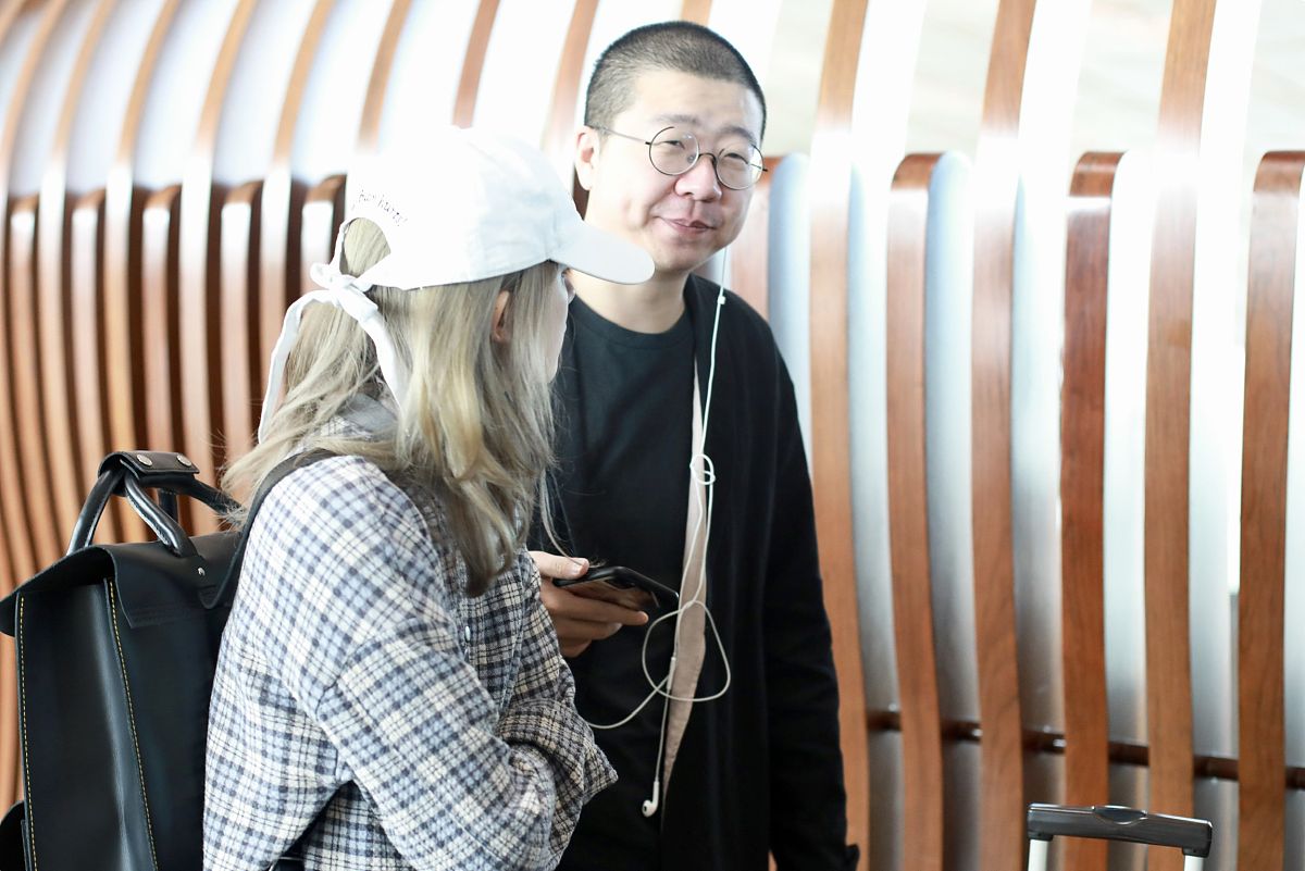 请用1200字来介绍作为图书主播的李诞