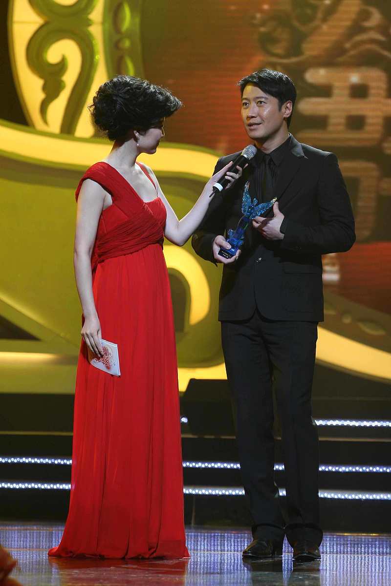 2009年2月28日,上海,2009新娱乐慈善群星会颁奖晚会.***_***黎明+++_+