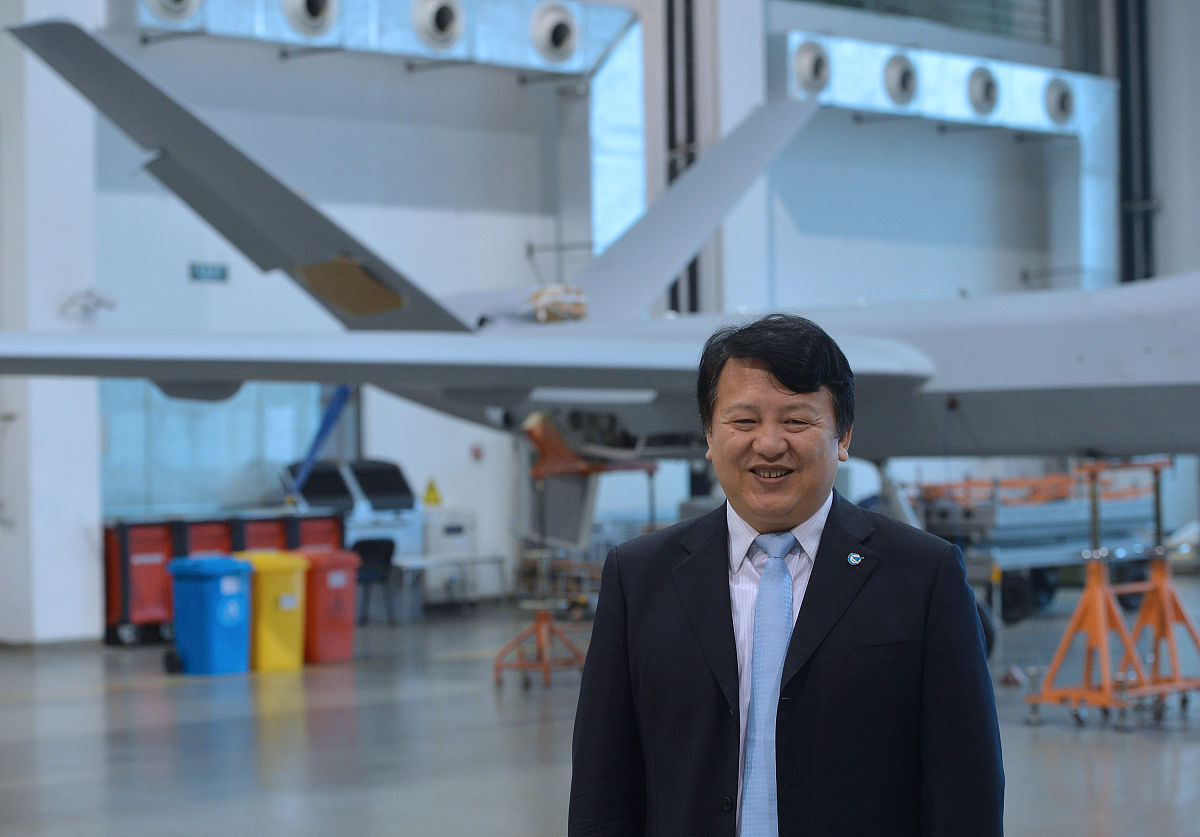 台积电张仲谋的简介 写500字