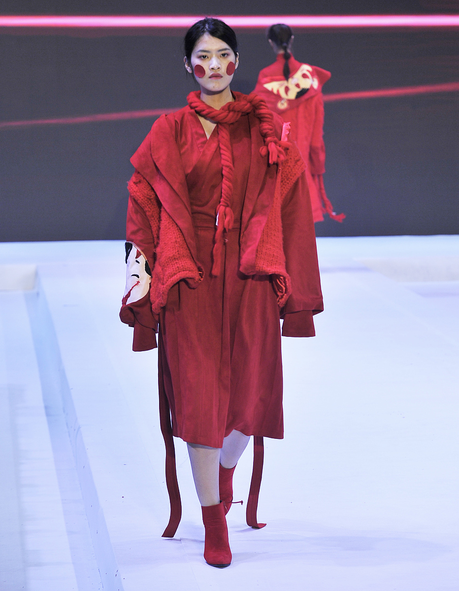 花溪区职业教育培训管理中心服装设计与工艺专业怎么样？ - 课程、师资、就业全解析