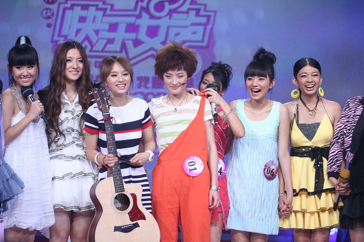 2009年7月31日,湖南长沙,"快乐女声"全国10进7晋级赛.***_***曾轶可++