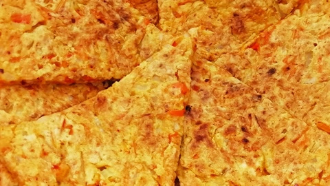 给宝宝做的晚餐 土豆胡萝卜洋葱鸡蛋饼解决了宝宝挑的食厌食