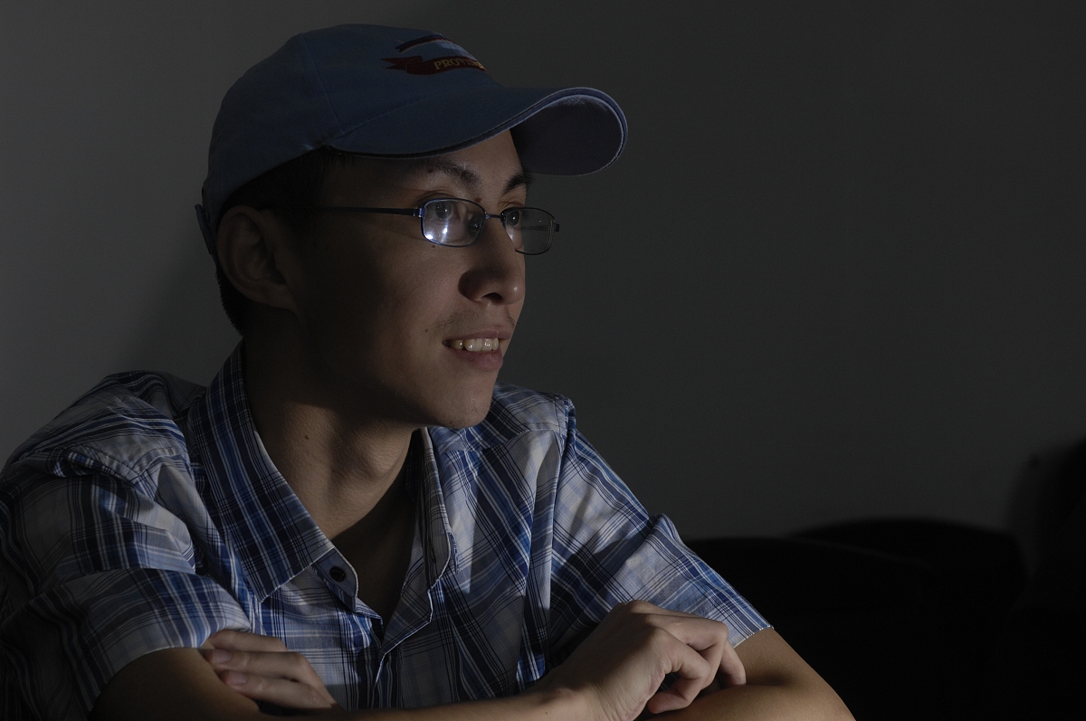 请问这句话有逻辑问题么？考虑到使用的预训练模型部分仅以较小的学习率进行微调计算量相对较小。