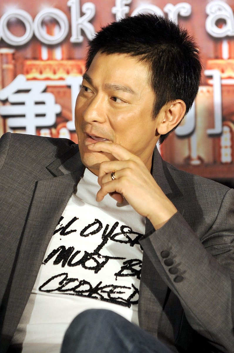2009年1月13日,北京,爱情大片《游龙戏凤》举行官网启动仪式.***_***