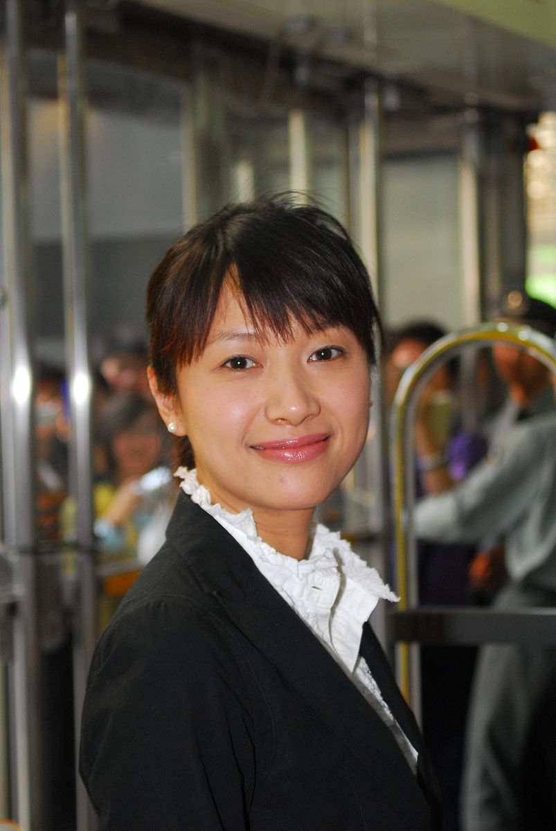 2006年5月14日,北京,徐静蕾为自己的新书《老徐和博客》在北京举行第
