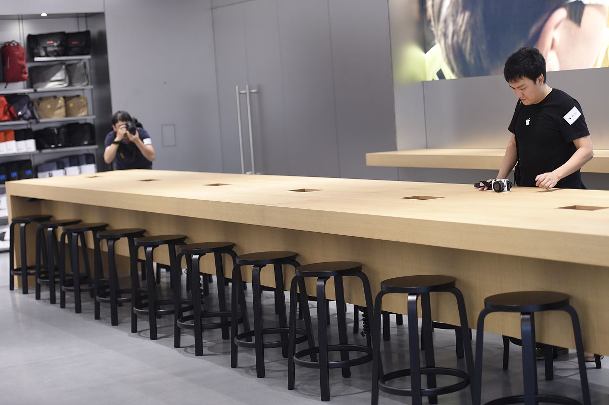 苹果专卖店桌子桌面用什么板材？ - 常见板材种类及特点