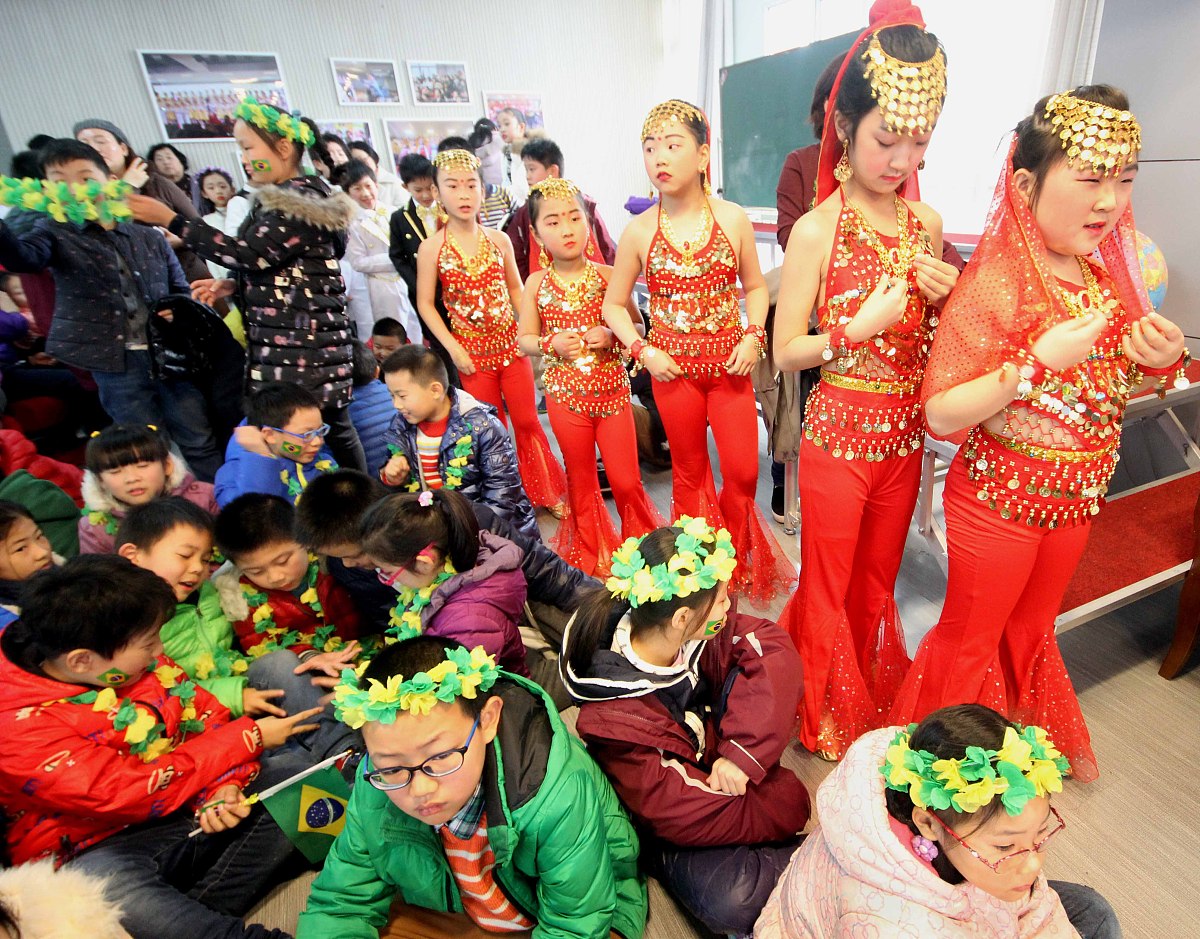 写10篇关于世界国家文化方面的文章中文标题