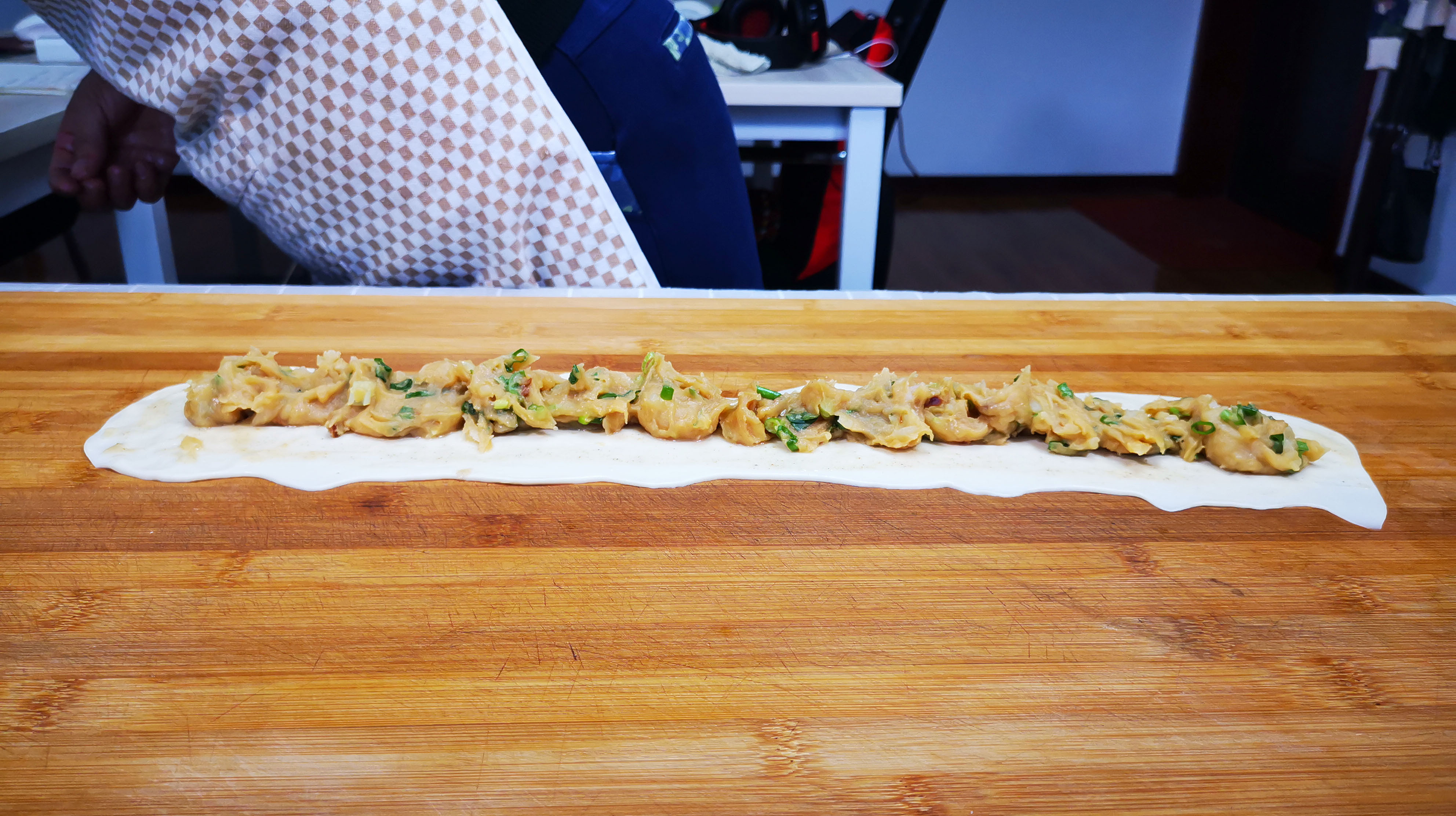 最好吃的土豆馅饼,秘制馅料,8块钱一个买不到,自己做吃个够