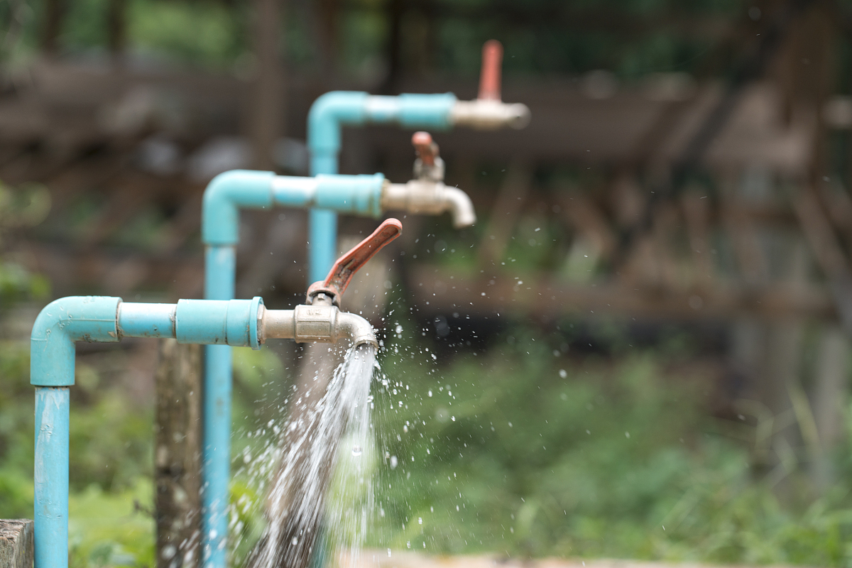 自来水公司是什么帮我用210字详细描述