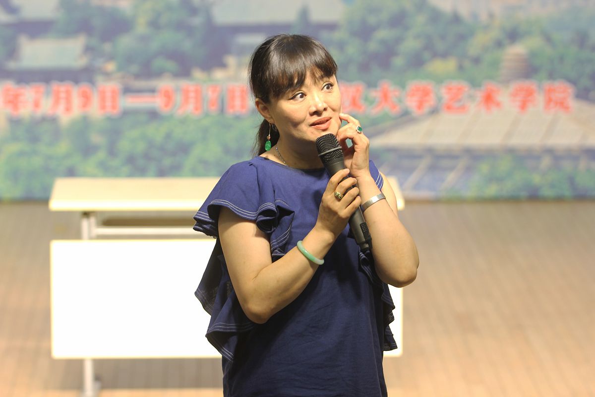 湖南长沙艺术学校播音与主持专业好不好发展前景怎样