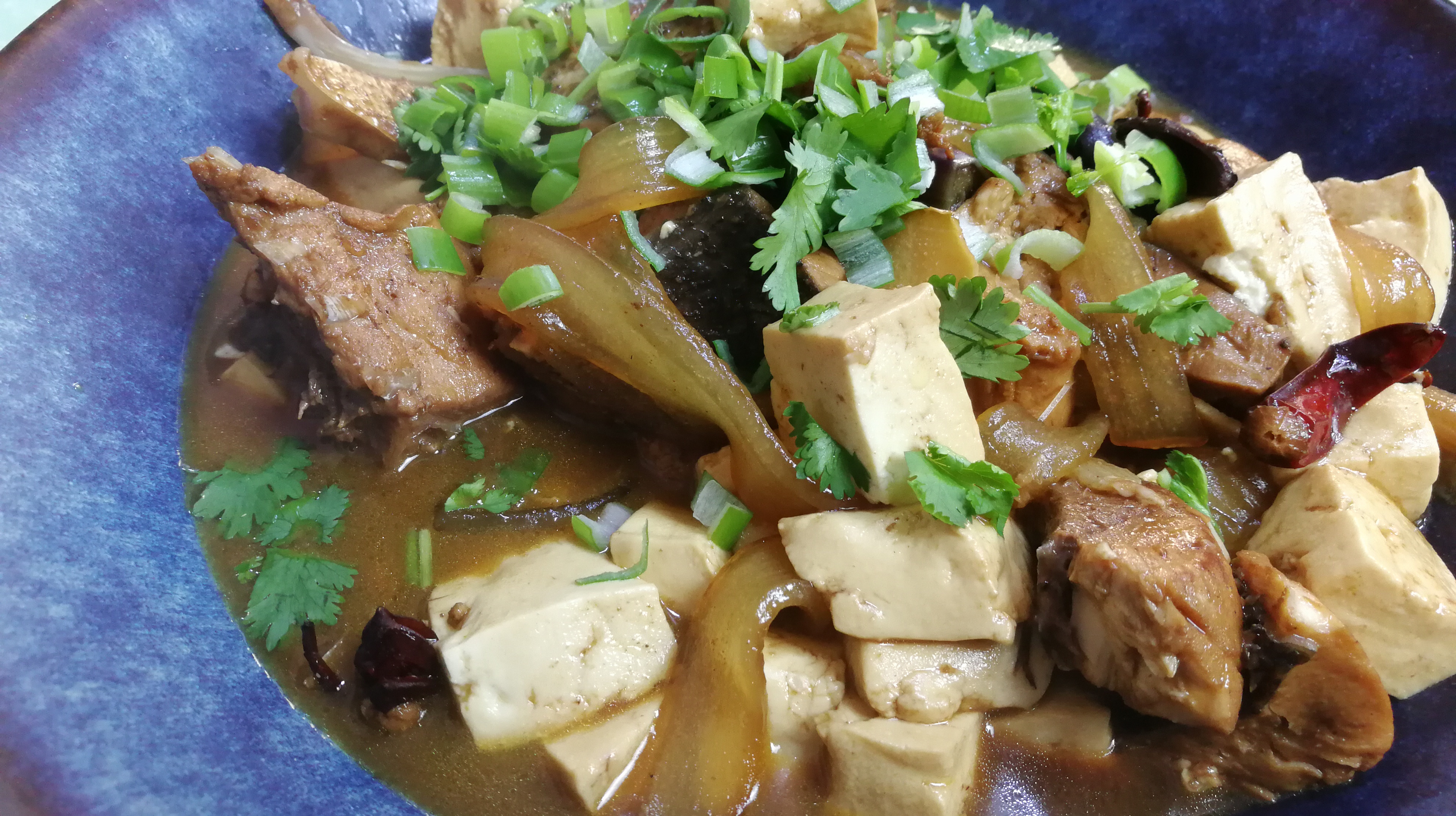东北家常特色炖鱼,食材丰富,营养好吃