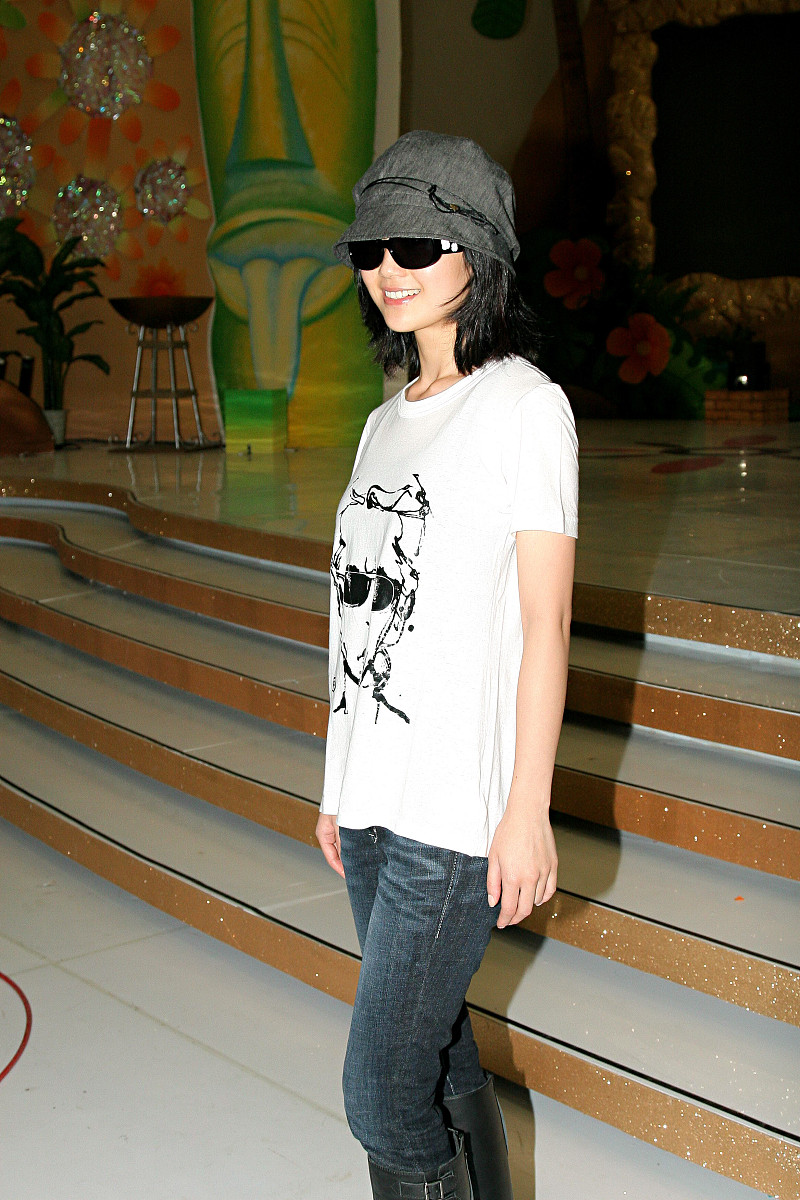 广西梧州月嫂莫姐：专业、细心、经验丰富，官方好评！