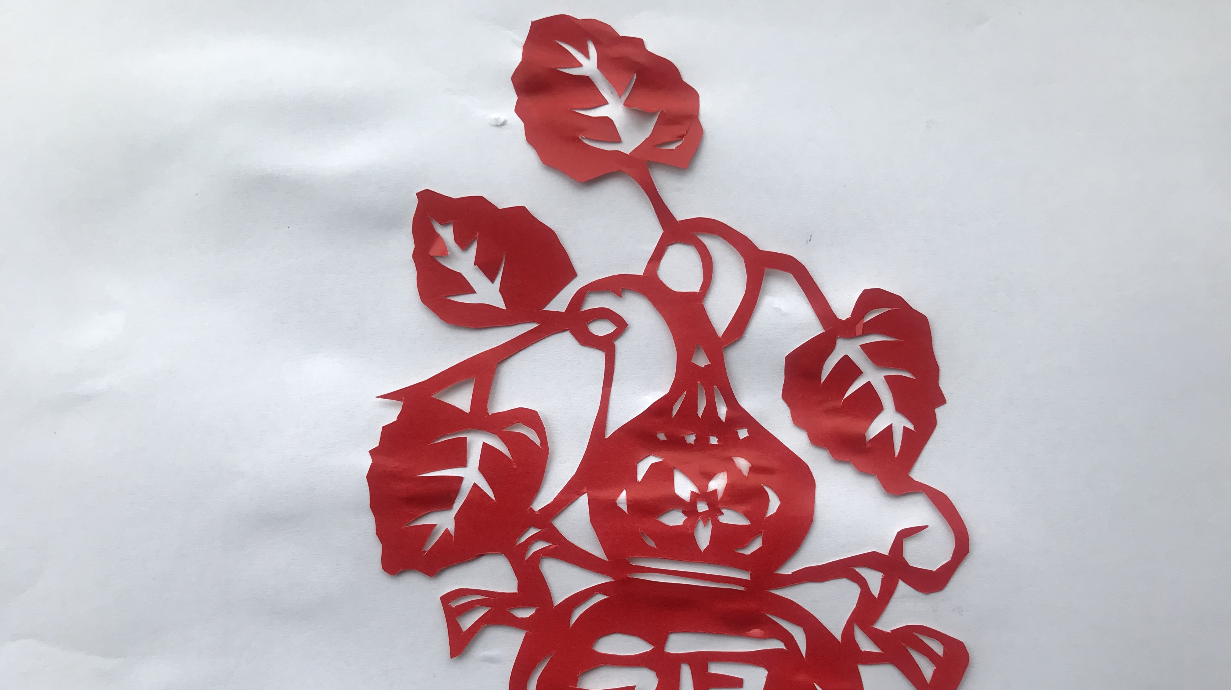 趣味刻纸,教你制作一个葫芦,刀法简单易学