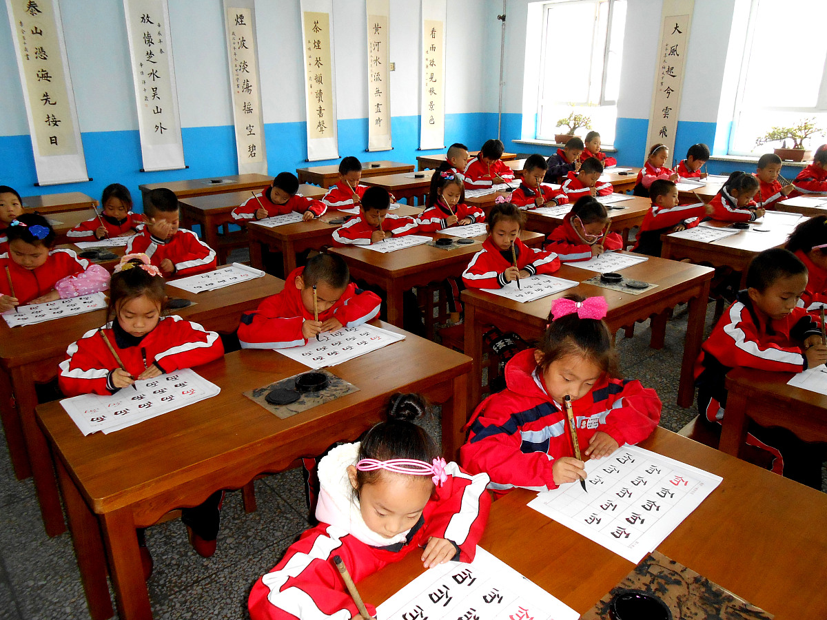 杭州艺术学校2022年招生报名咨询电话 - 优质艺术教育，成就梦想