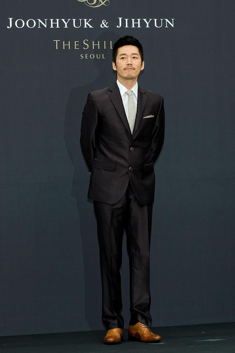 2012年4月13日,首尔,韩国女艺人全智贤13日下午在首尔新罗酒店举行了
