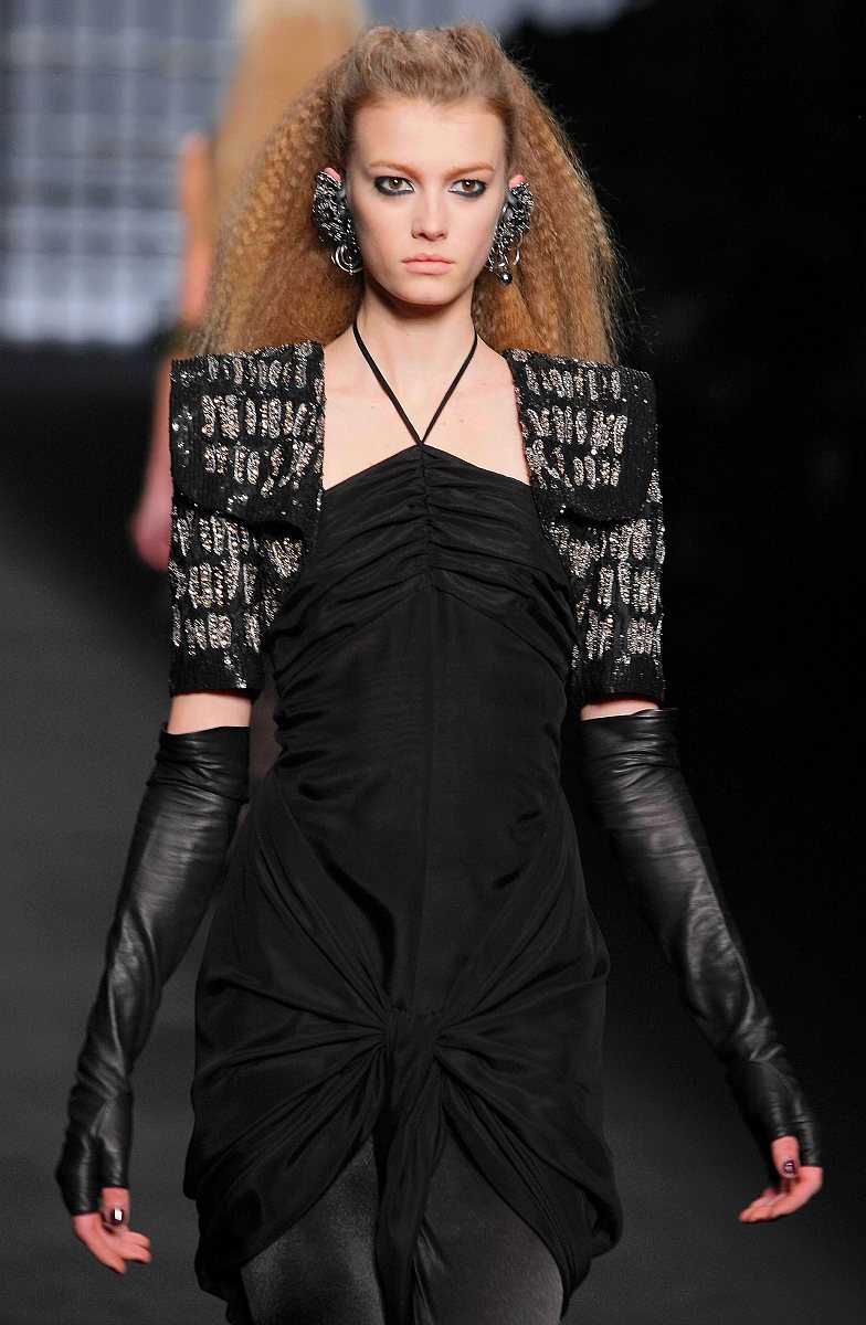 2009年3月9日讯,巴黎,09 巴黎时装周(秋冬).karl lagerfeld 品牌秀场.