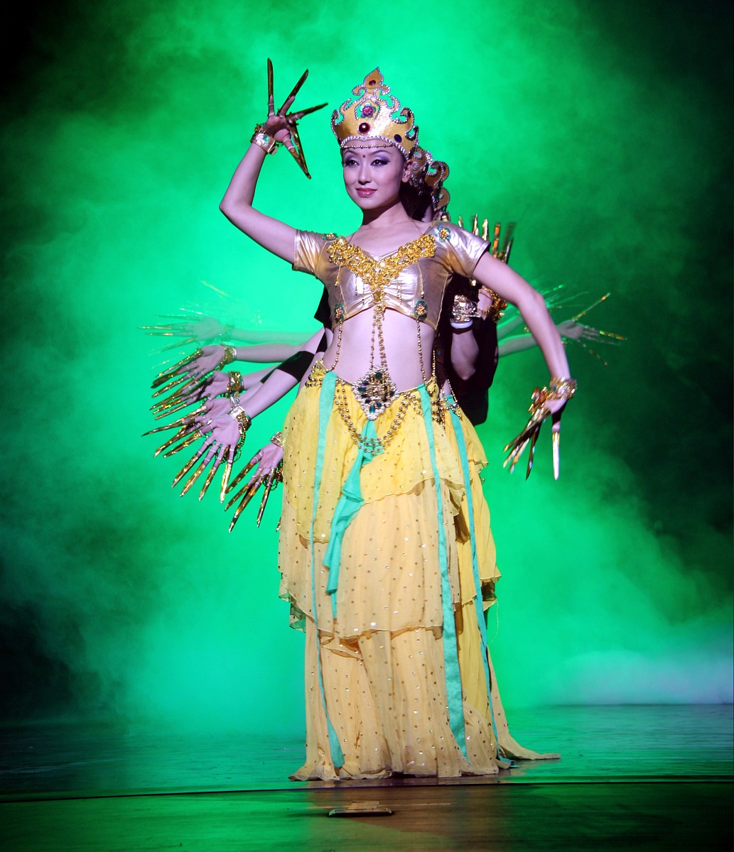 兰州女子中等专业就业岗位学校影视表演专业-成就你的演艺梦想