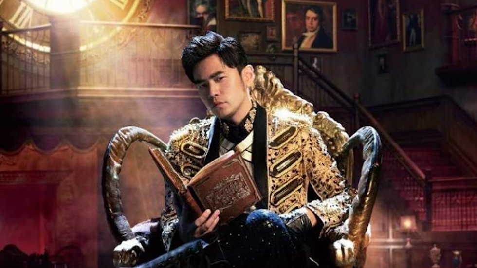 #每日娱乐快讯#【厉害了!男粉丝为吸引周杰伦注意,带桶装奶茶应援风头盖过女粉丝】周杰伦作为