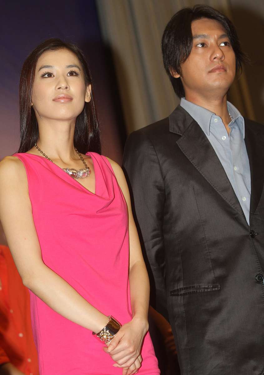 2010年8月10日,杭州,电视剧《富二代》(又名《没有承诺的爱》)新闻发