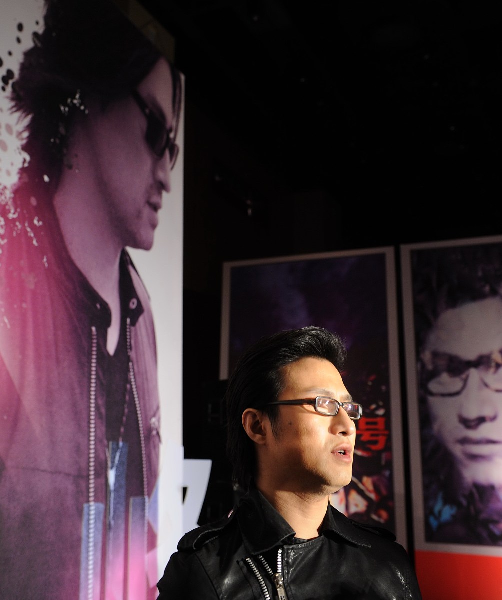 帮汪峰写一首歌