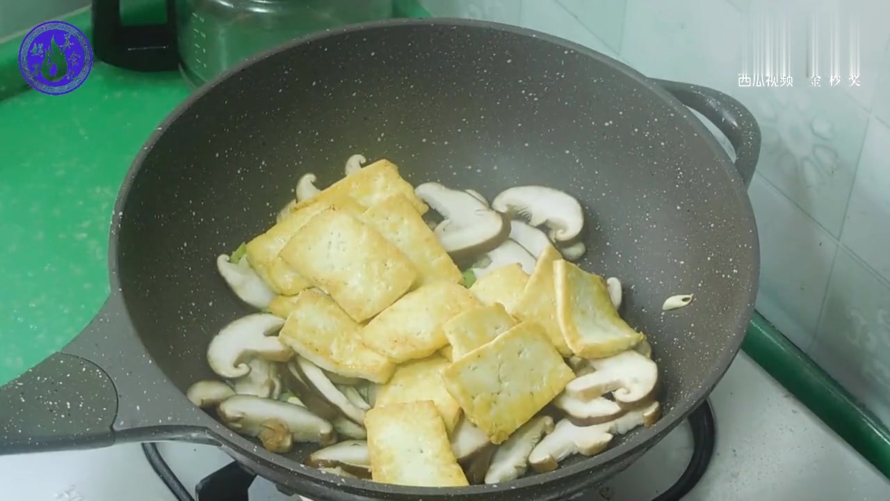 这道家常菜可降低胆固醇,健脾养胃增进食欲,还有利减肥!