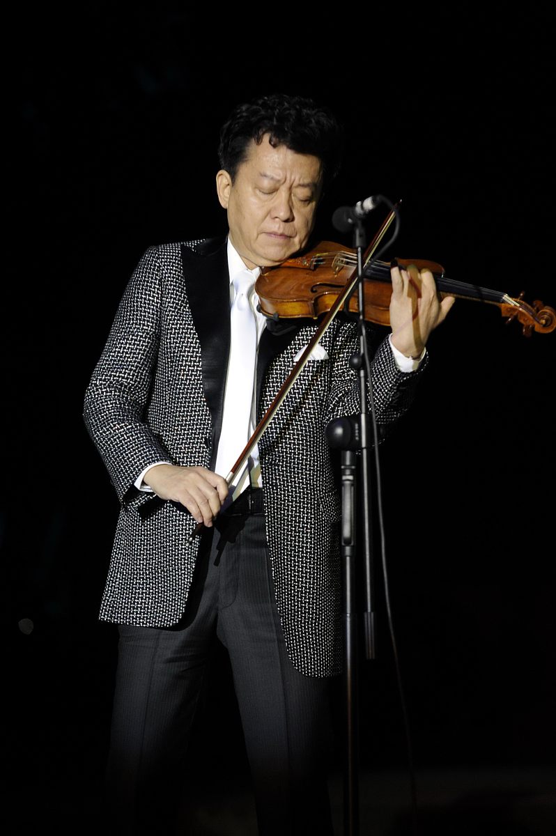 2008年9月26日,北京,国产音乐剧《蝶》举行原有版本的最后一场绝版演