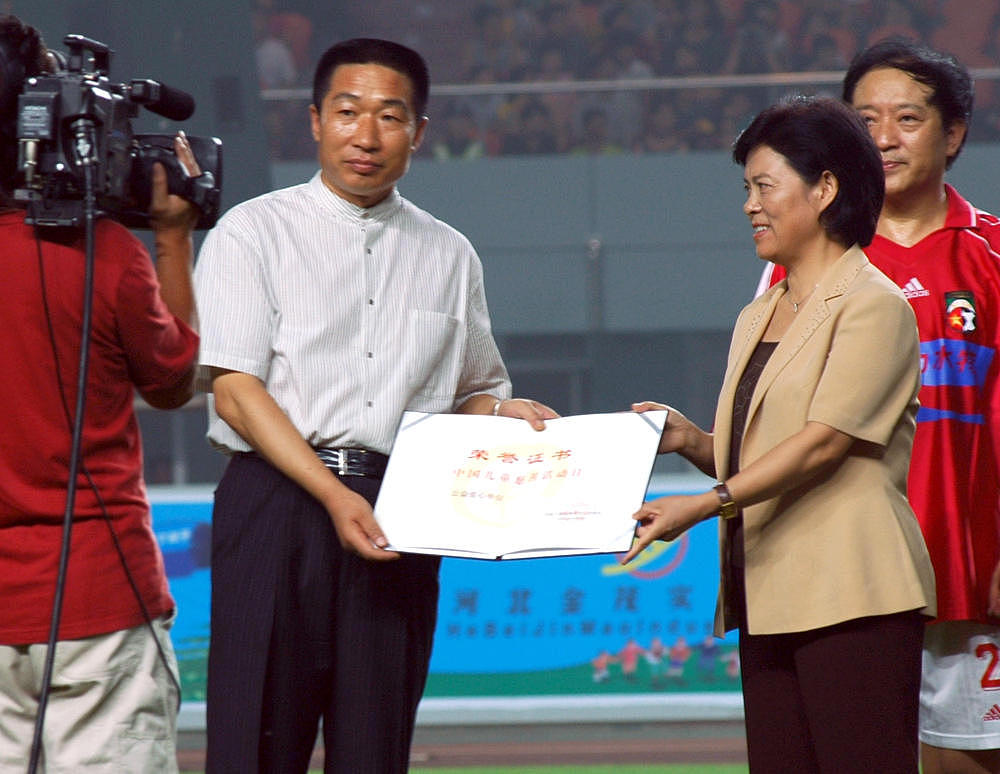 大学文体委员的述职报告字数在2000字左右